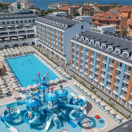 Hotel Arcanus Trendline