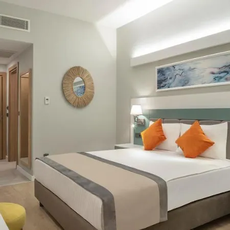 Arcanus Trendline Otel 5*