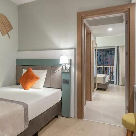 Hotel Arcanus Trendline Side