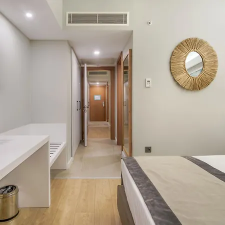Arcanus Trendline Hotel