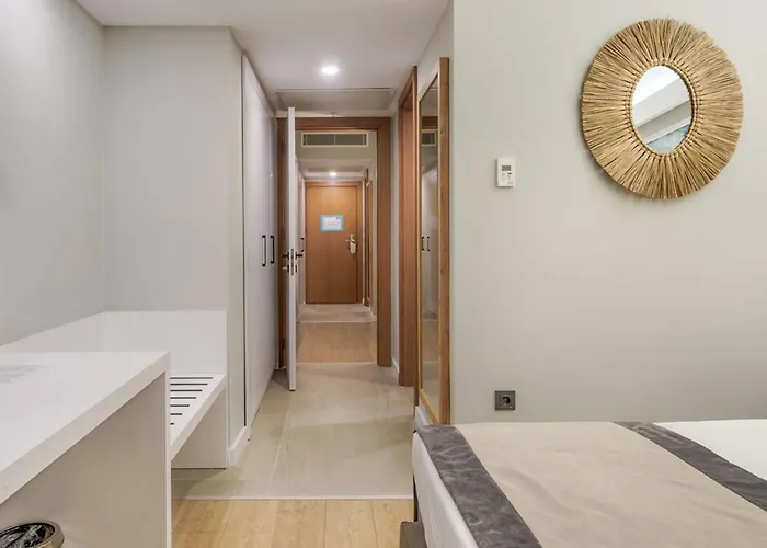 Arcanus Trendline Hotel